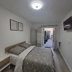 Apartamento Proche Gare Giverny Terrasse Parking