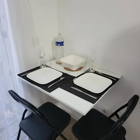 Studio Proche Gare Vernon Giverny Terrasse Parking Vernon (Eure)
