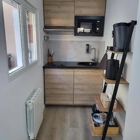 Studio Proche Gare Vernon Giverny Terrasse Parking Appartamento