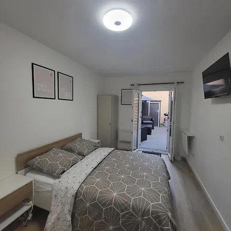 Apartamento Proche Gare Giverny Terrasse Parking