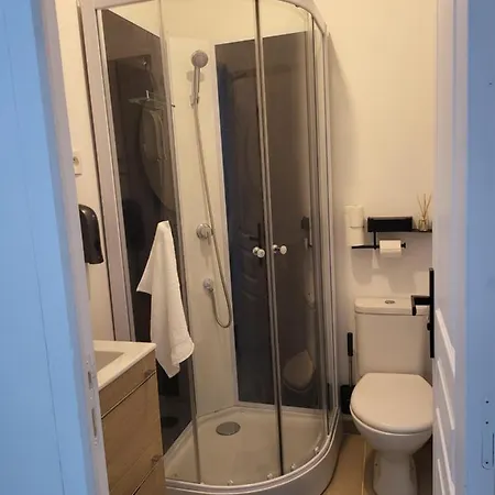 Proche Gare Giverny Terrasse Parking